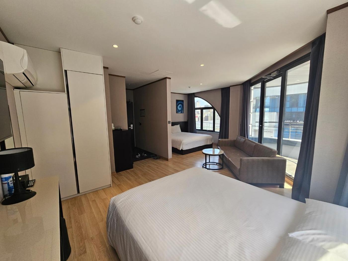 Sunland Hotel Jeju Buitenkant foto