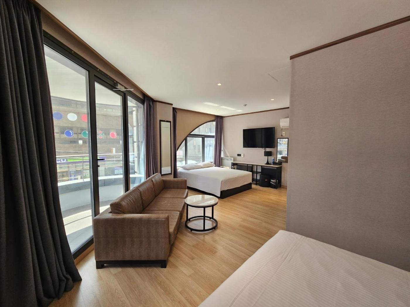Sunland Hotel Jeju Buitenkant foto