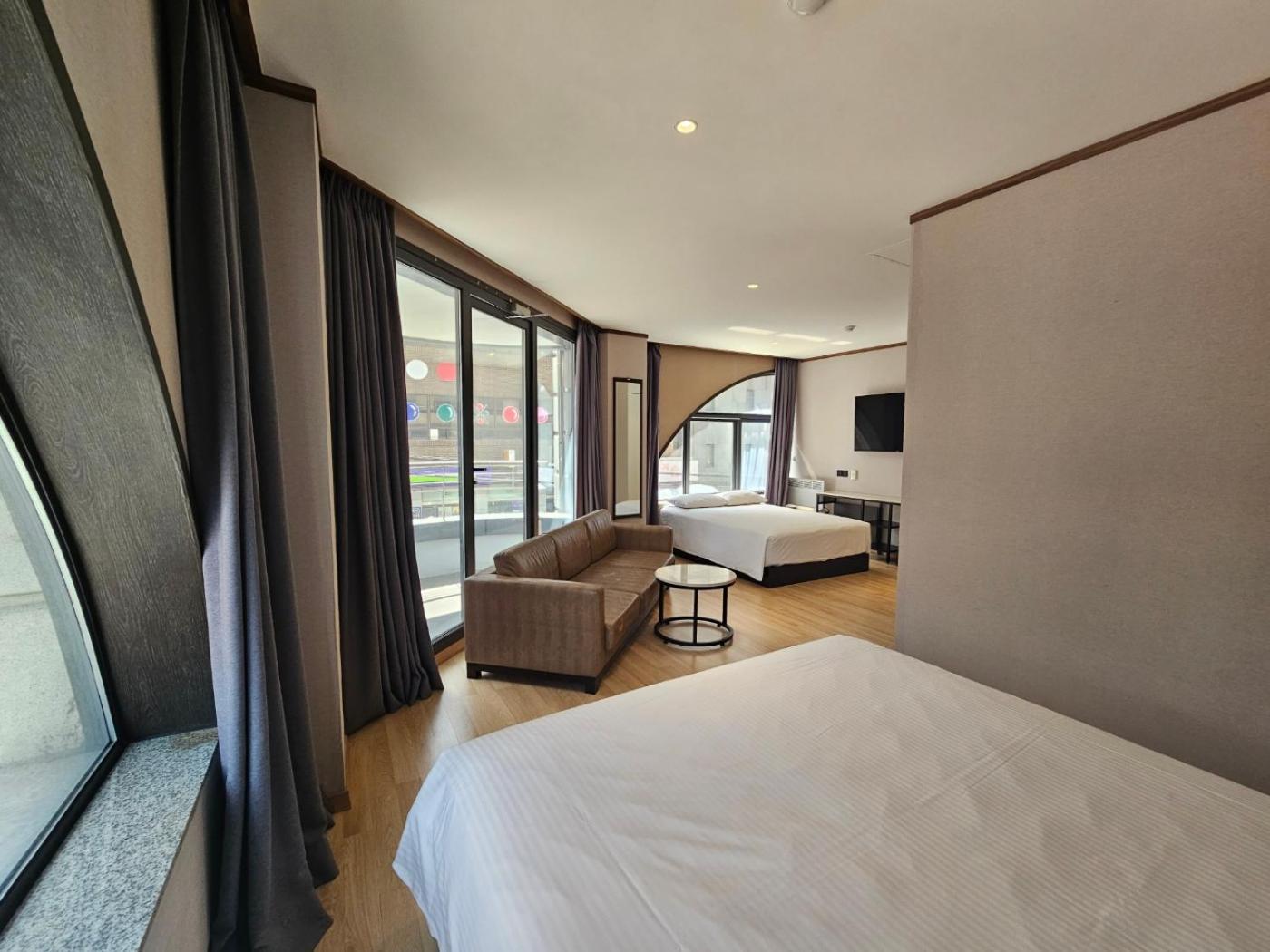 Sunland Hotel Jeju Buitenkant foto