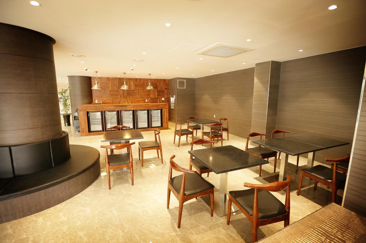 Sunland Hotel Jeju Buitenkant foto